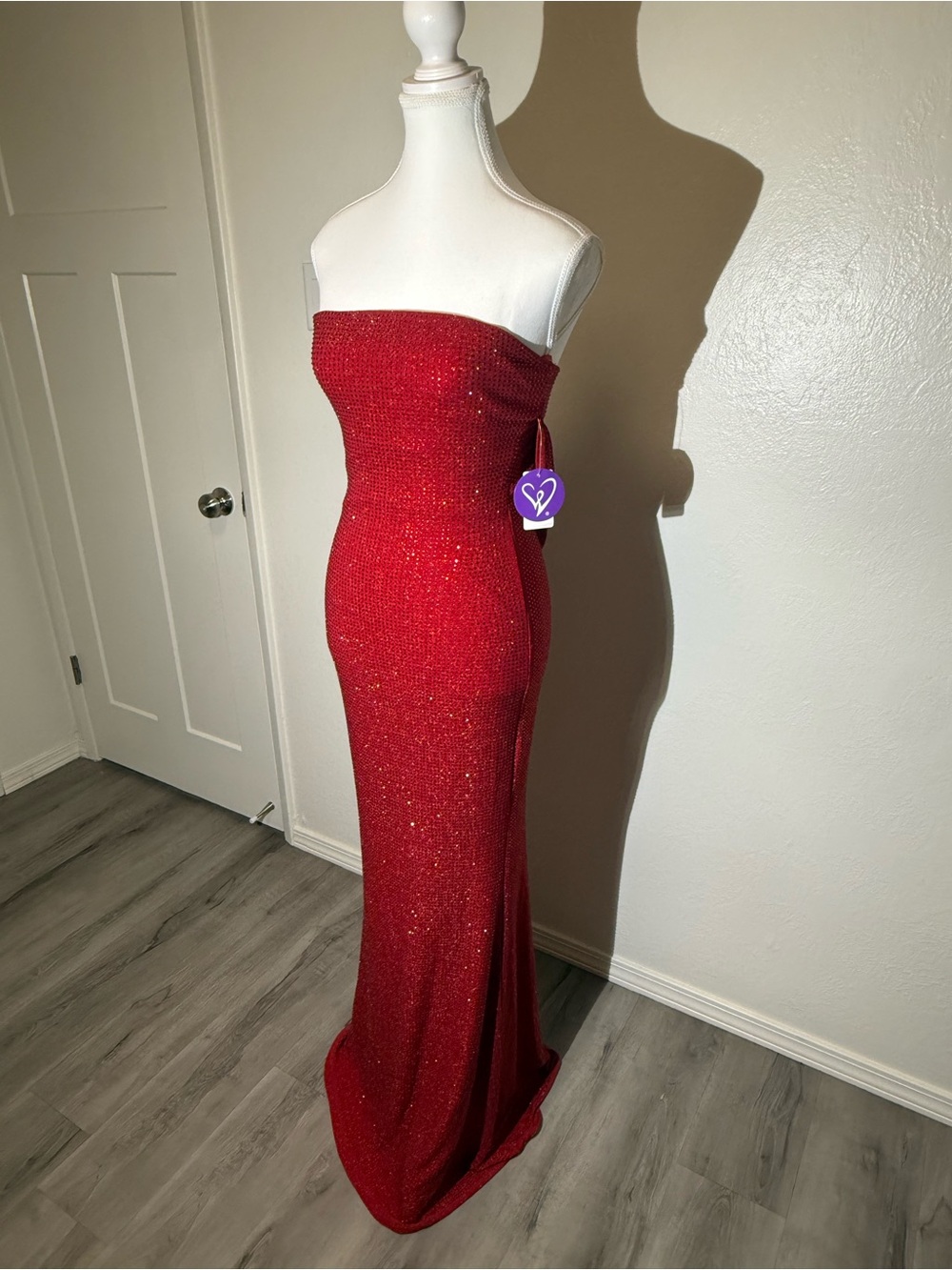 Windsor Strapless Red Rhinestone - Picture 2 of 6